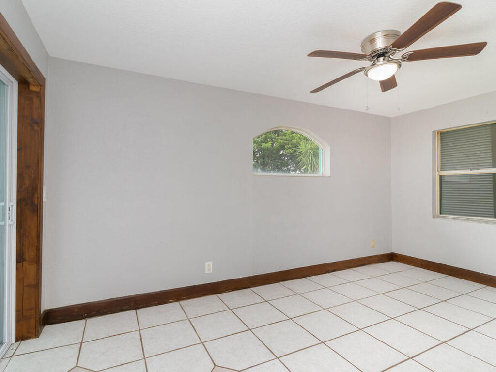 2125 Smathers Circle, Melbourne, FL 32935