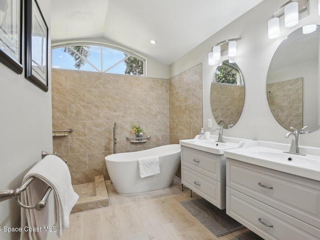 1009 Homewood Avenue, Melbourne, FL 32940