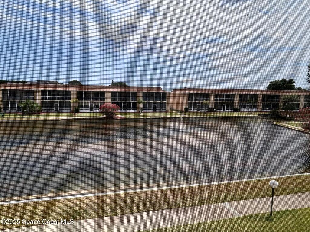 2135 N Courtenay Parkway, Merritt Island, FL 32953