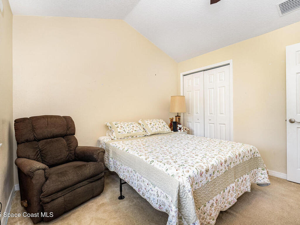 565 Shadow Wood Ln #334, Titusville, FL 32780