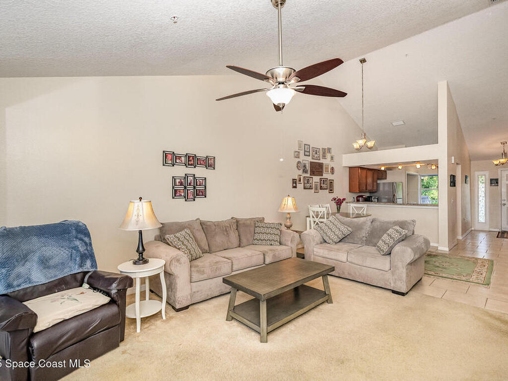 565 Shadow Wood Ln #334, Titusville, FL 32780