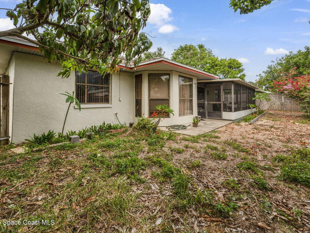 225 Chalet Avenue, Indialantic, FL 32903