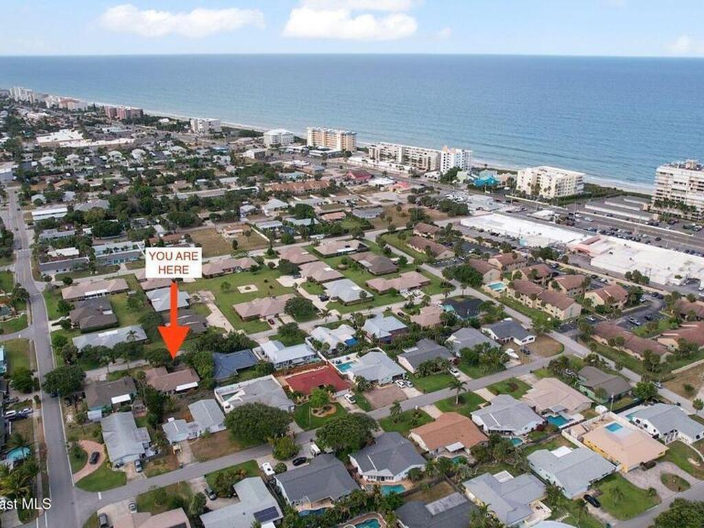 225 Chalet Avenue, Indialantic, FL 32903