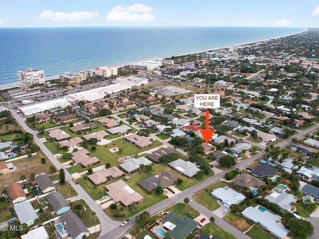 225 Chalet Avenue, Indialantic, FL 32903