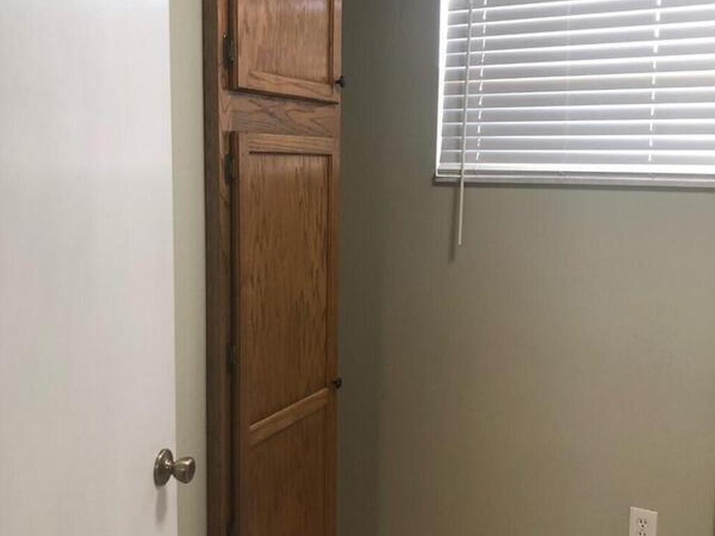 2135 N Courtenay Parkway, Merritt Island, FL 32953