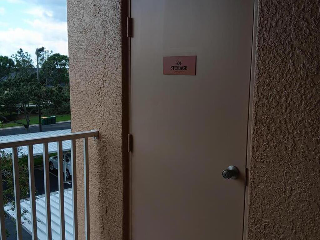 6858 Toland Drive, Melbourne, FL 32940