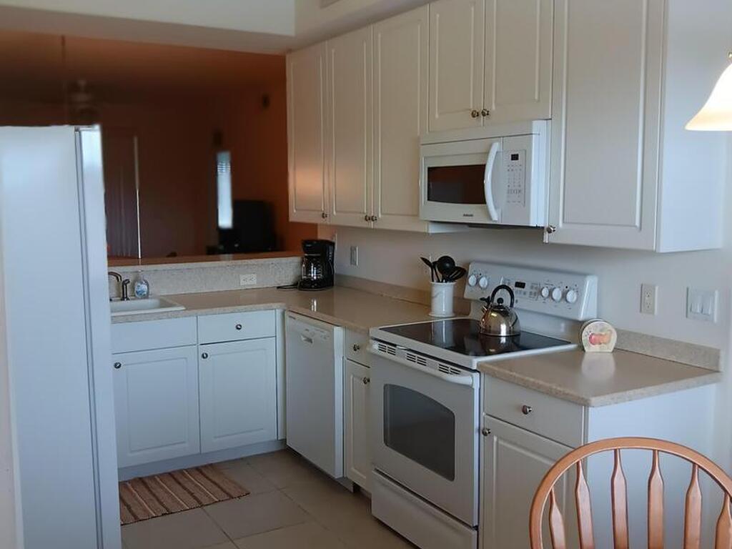 6858 Toland Drive, Melbourne, FL 32940