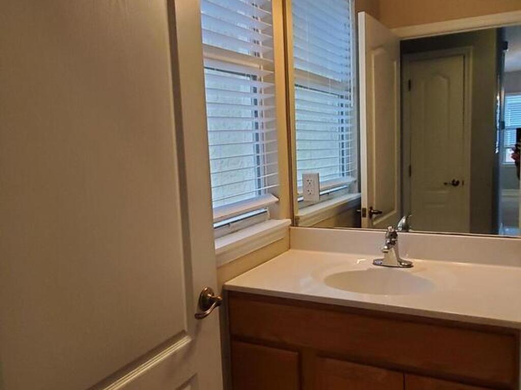 1045 Venetian Drive, Melbourne, FL 32904