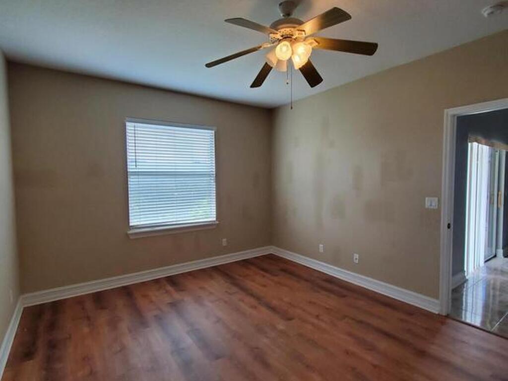 1045 Venetian Drive, Melbourne, FL 32904