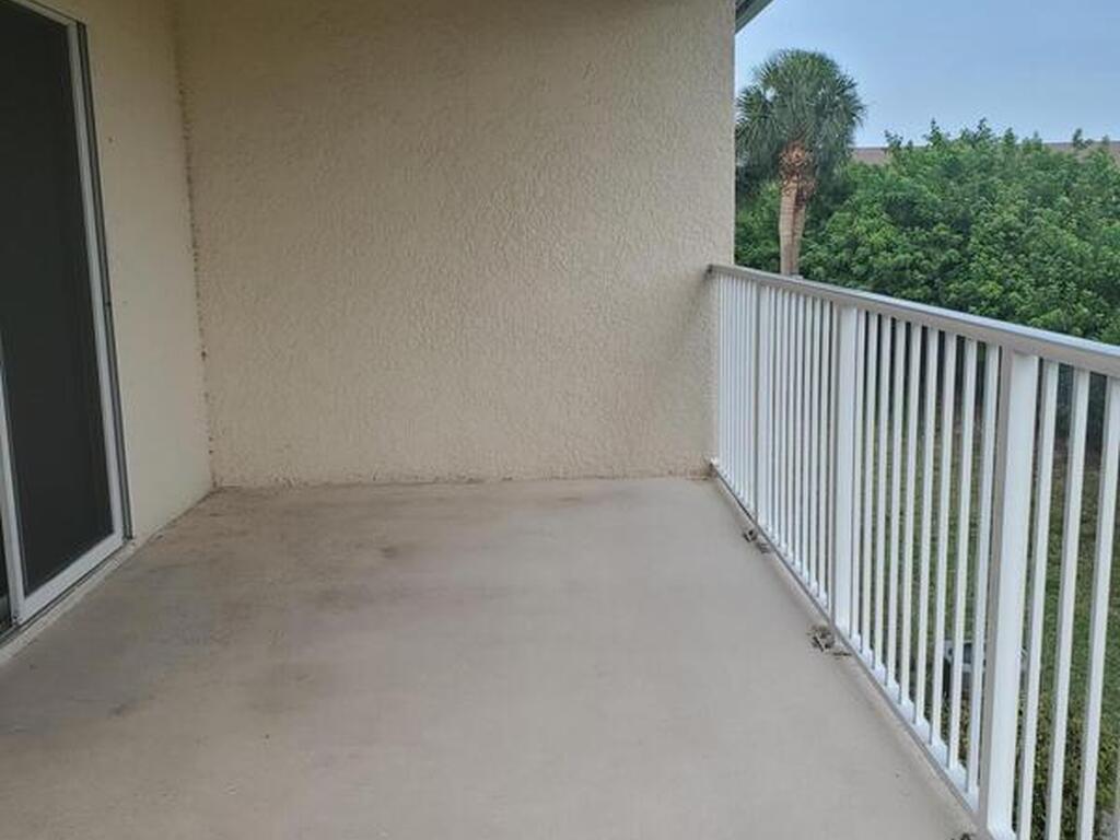 1045 Venetian Drive, Melbourne, FL 32904