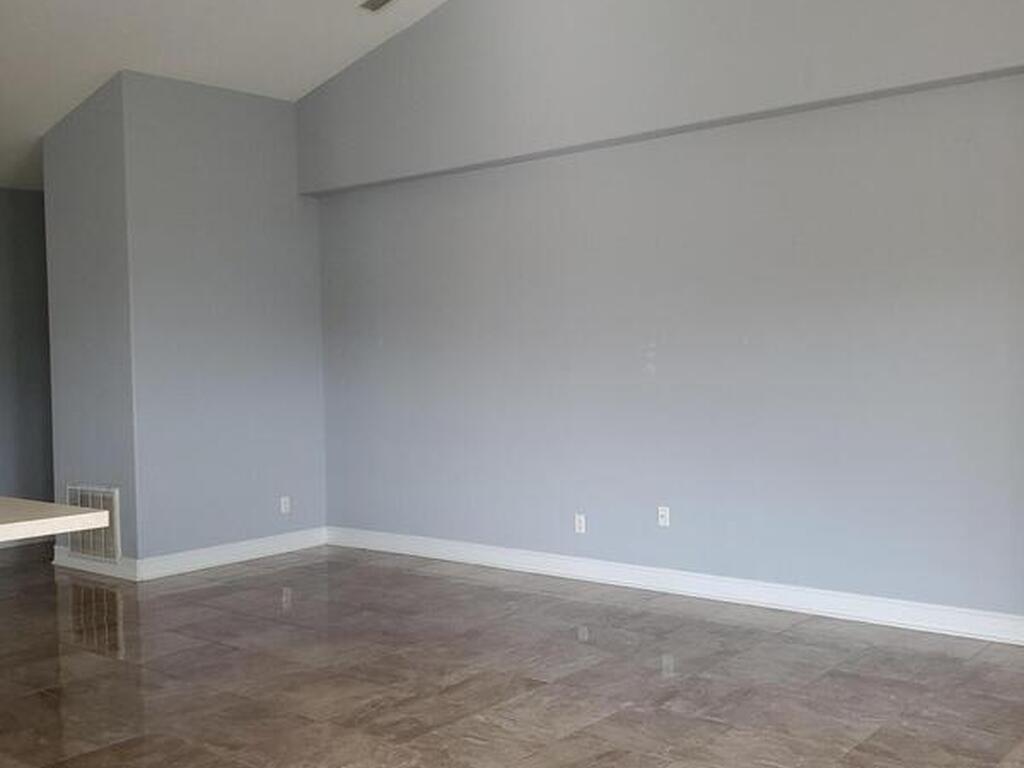 1045 Venetian Drive, Melbourne, FL 32904