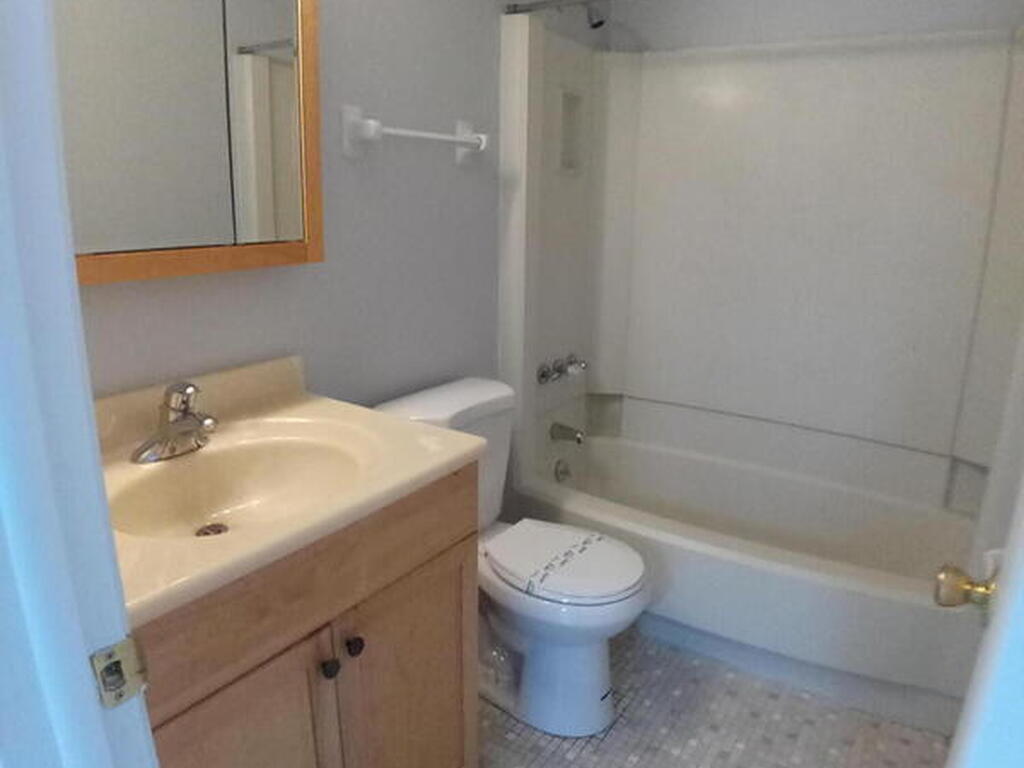 183 Ulster Lane, Melbourne, FL 32935