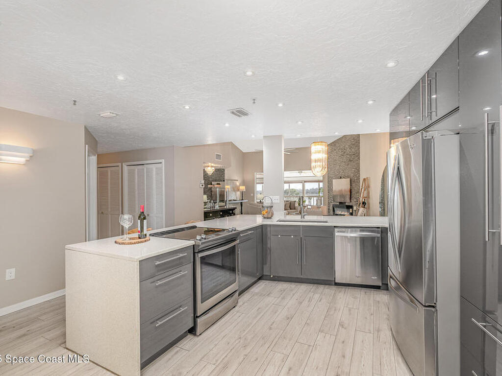 343 N Tropical Trail, Merritt Island, FL 32953