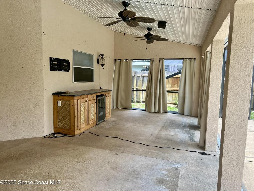 845 Hunters Creek Drive, Melbourne, FL 32904