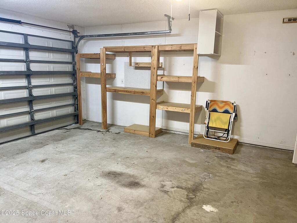 845 Hunters Creek Drive, Melbourne, FL 32904