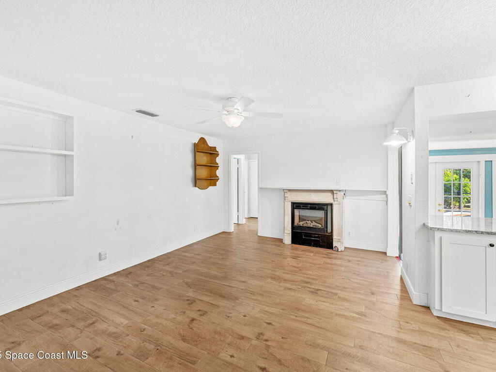 544 Solitaire Palm Drive, Indialantic, FL 32903