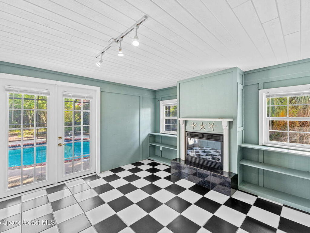 544 Solitaire Palm Drive, Indialantic, FL 32903