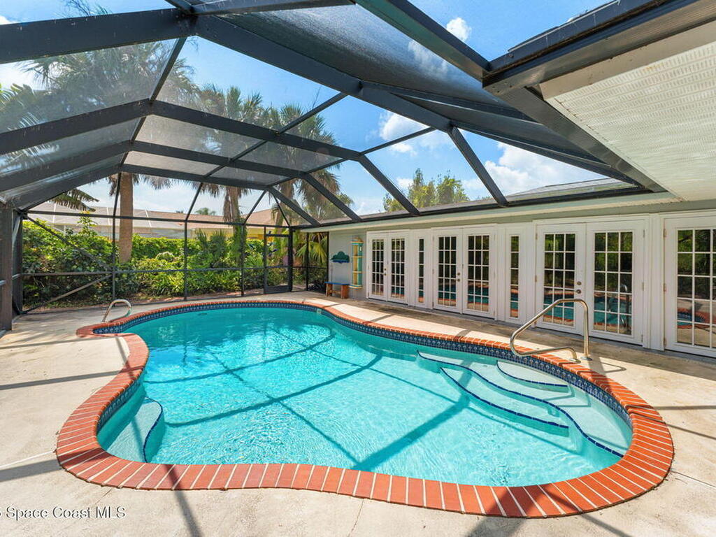 544 Solitaire Palm Drive, Indialantic, FL 32903