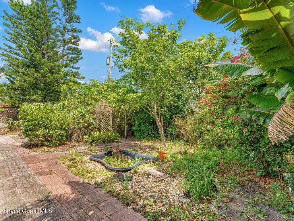 544 Solitaire Palm Drive, Indialantic, FL 32903