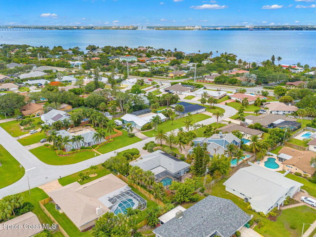 544 Solitaire Palm Drive, Indialantic, FL 32903