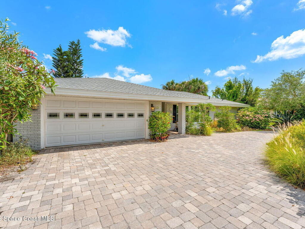 544 Solitaire Palm Drive, Indialantic, FL 32903