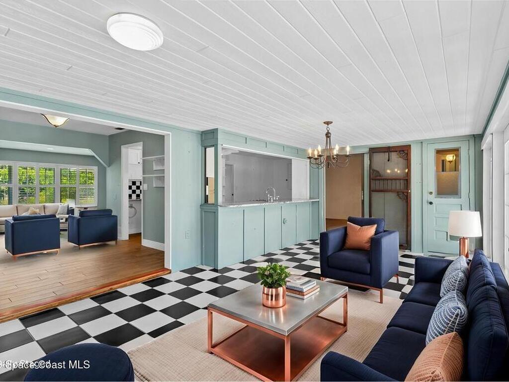 544 Solitaire Palm Drive, Indialantic, FL 32903