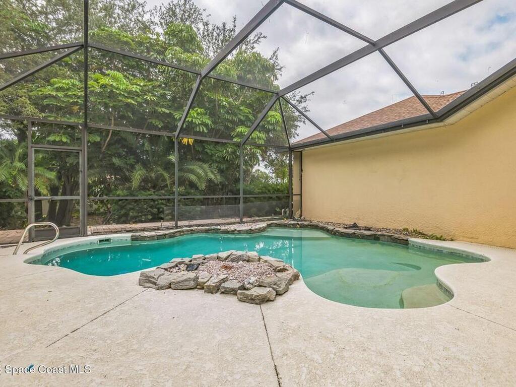 600 Gina Lane, Melbourne, FL 32940