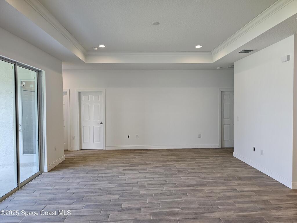 571 Fondulac Street, Palm Bay, FL 32908