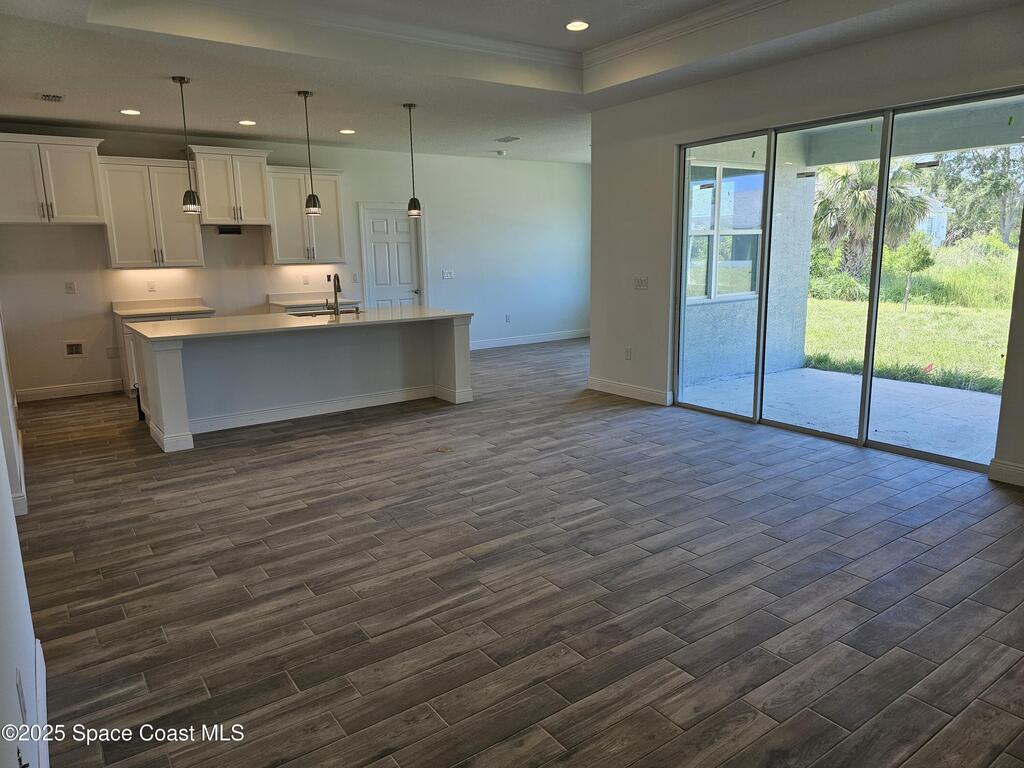 571 Fondulac Street, Palm Bay, FL 32908