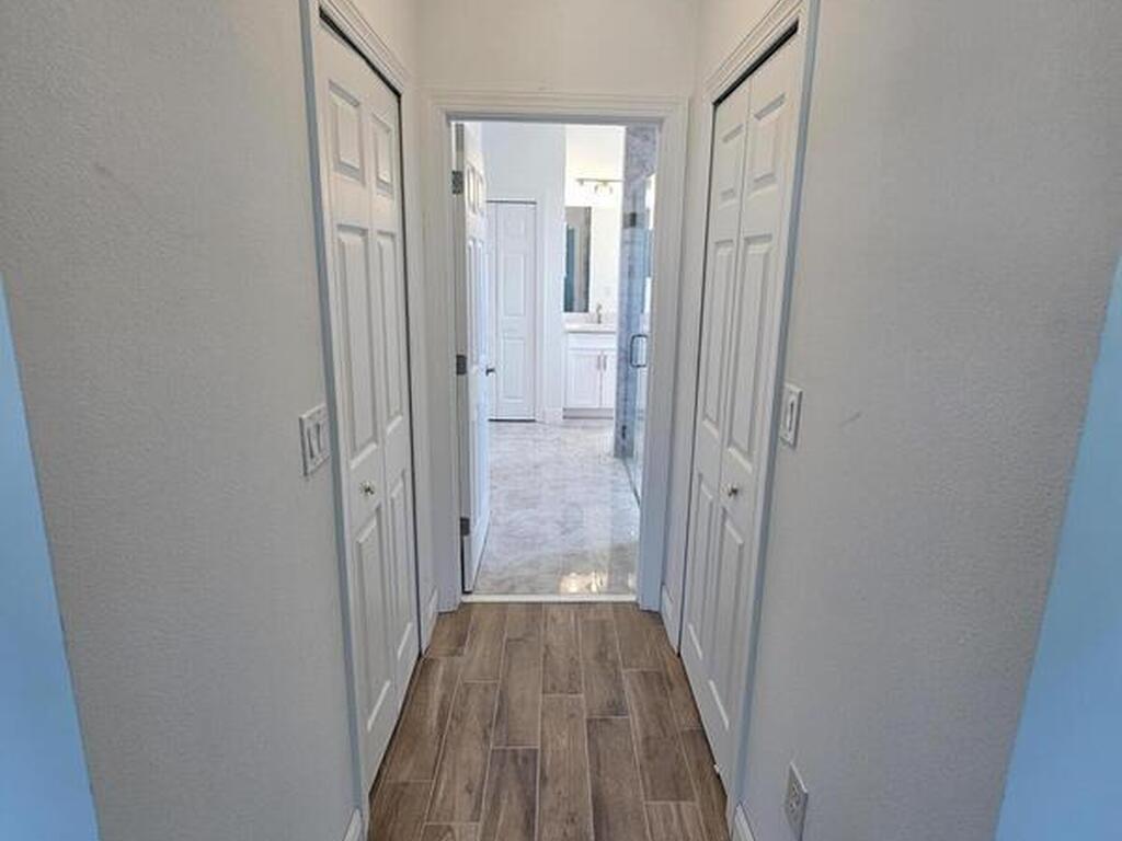 571 Fondulac Street, Palm Bay, FL 32908