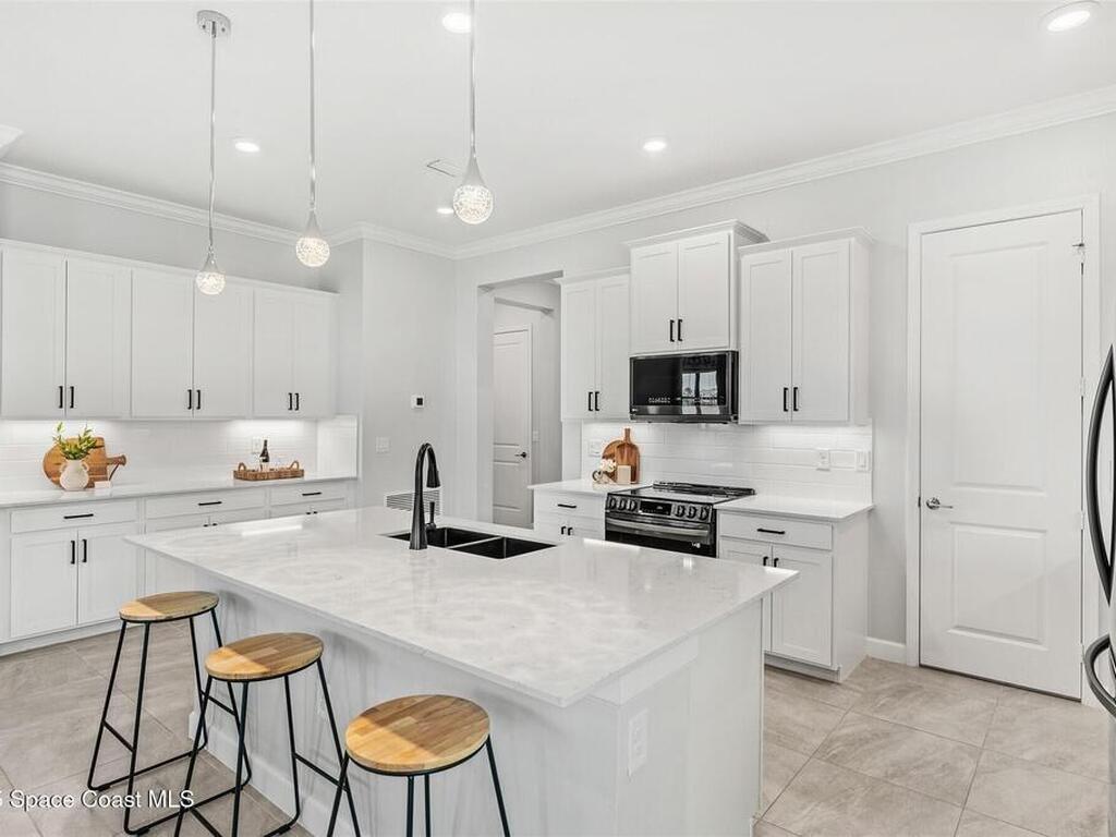 8854 Alister Drive, Melbourne, FL 32940