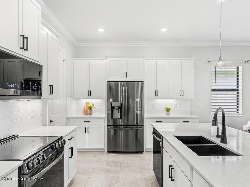 8854 Alister Drive, Melbourne, FL 32940