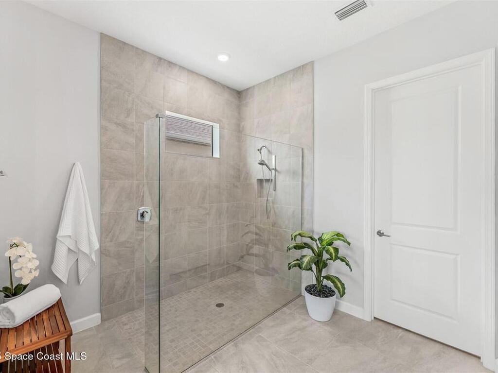 8854 Alister Drive, Melbourne, FL 32940