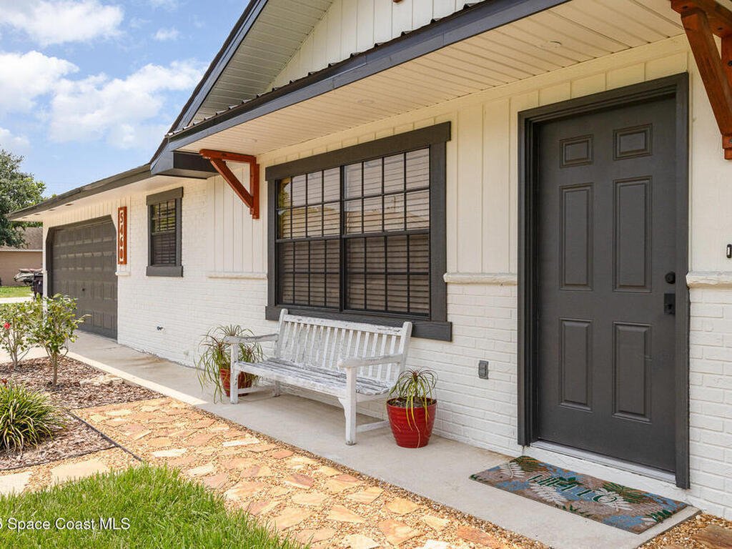 5460 Holden Road, Cocoa, FL 32927