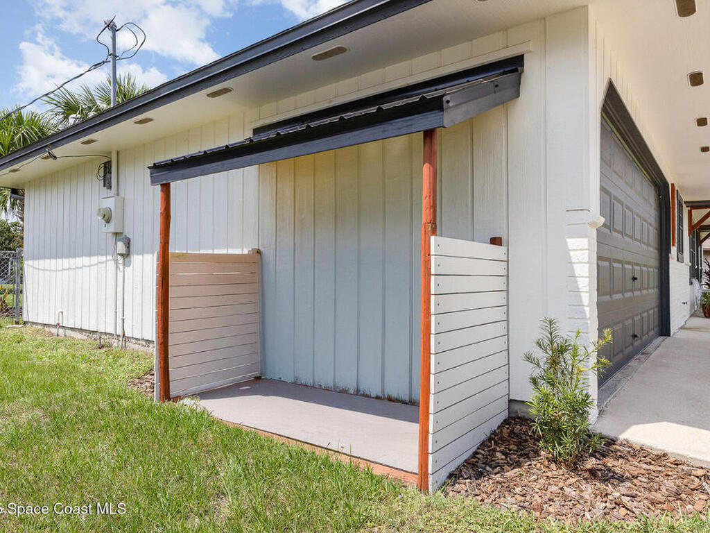 5460 Holden Road, Cocoa, FL 32927