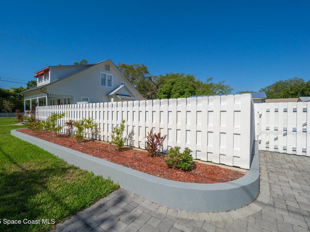 1248 Highland Avenue, Melbourne, FL 32935