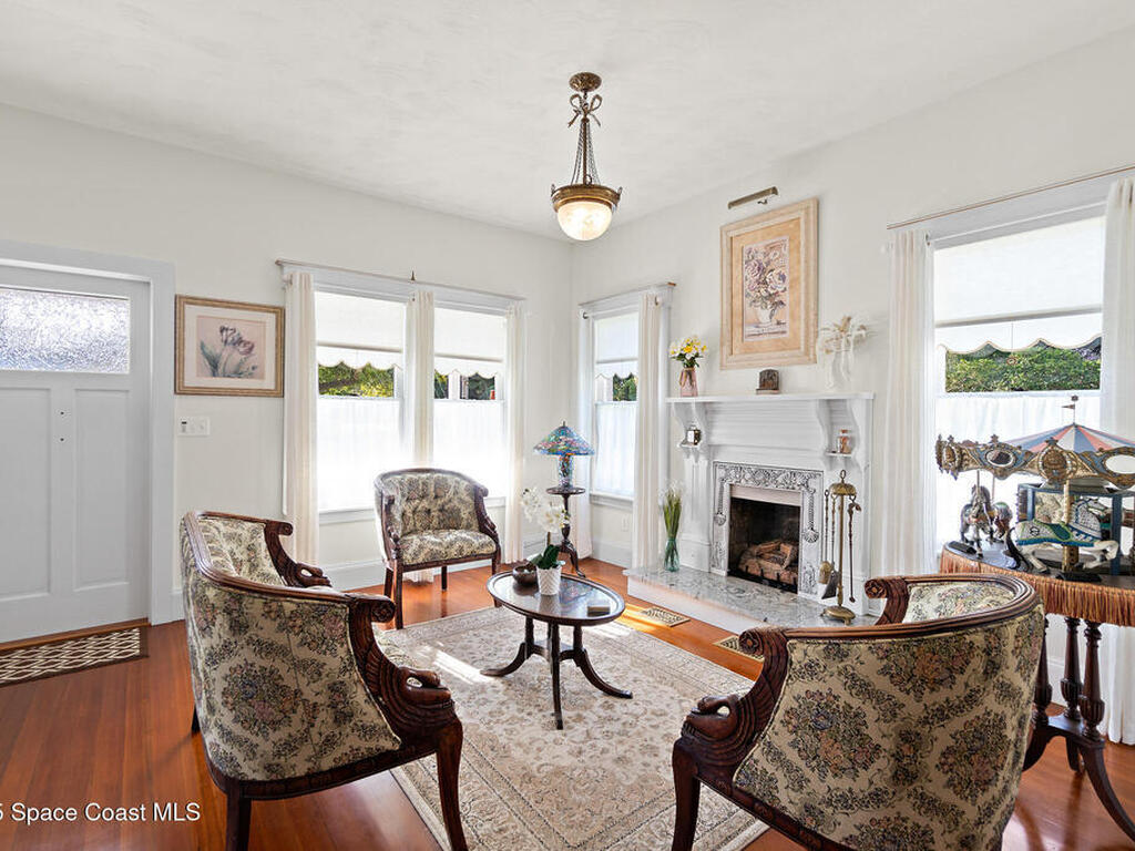 1248 Highland Avenue, Melbourne, FL 32935