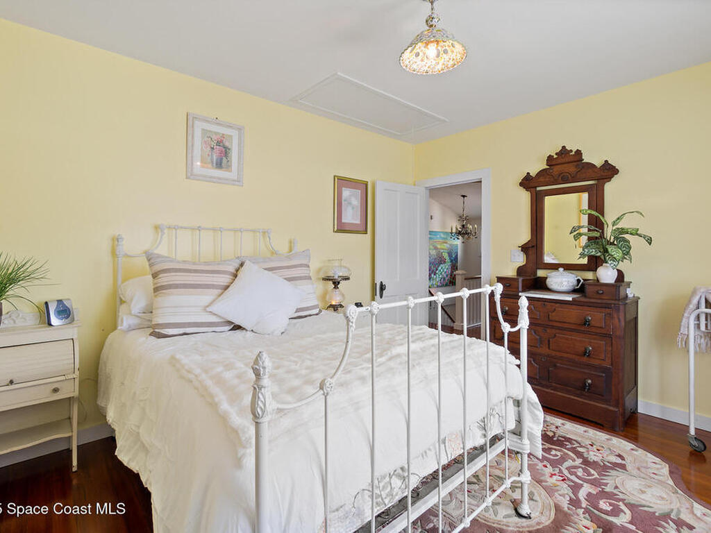 1248 Highland Avenue, Melbourne, FL 32935