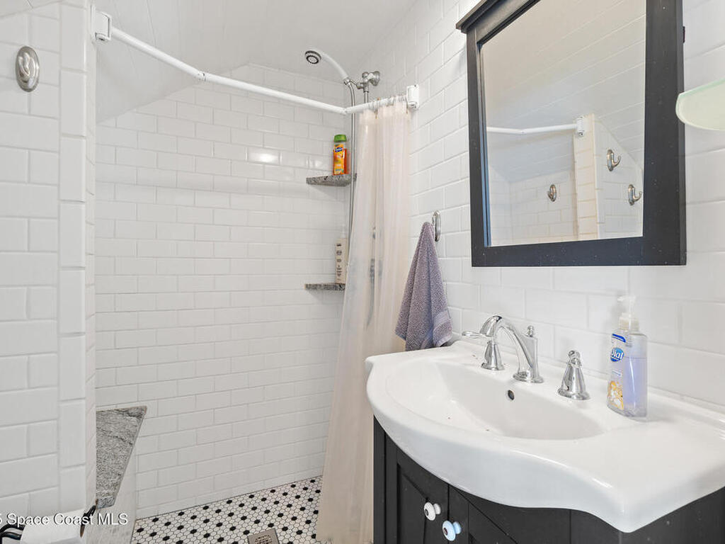 1248 Highland Avenue, Melbourne, FL 32935