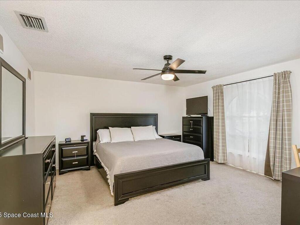 1362 York Circle, Melbourne, FL 32904