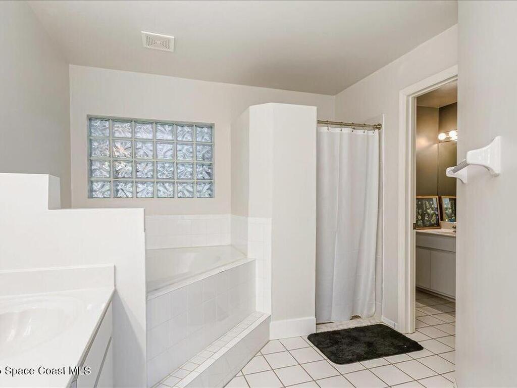 1362 York Circle, Melbourne, FL 32904