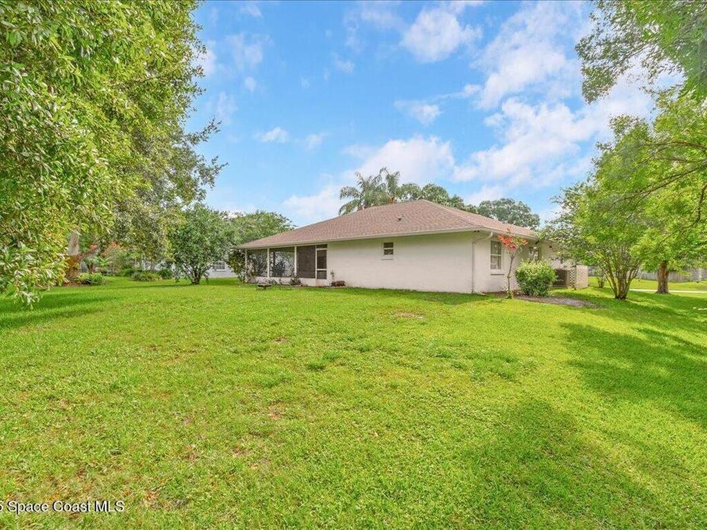 1362 York Circle, Melbourne, FL 32904