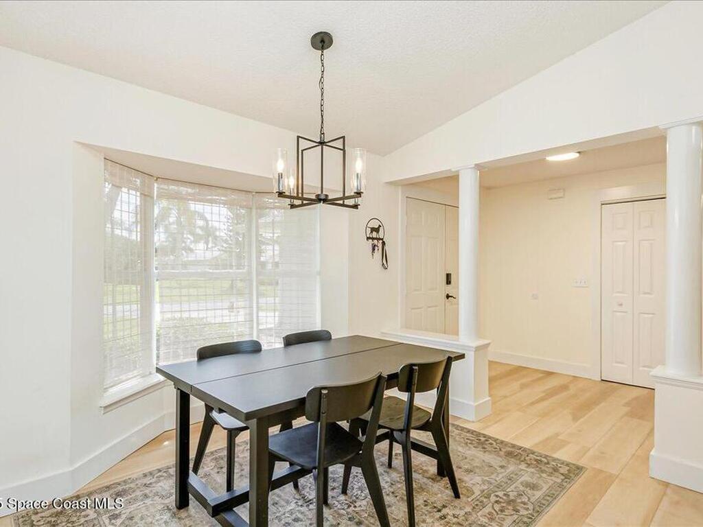 1362 York Circle, Melbourne, FL 32904