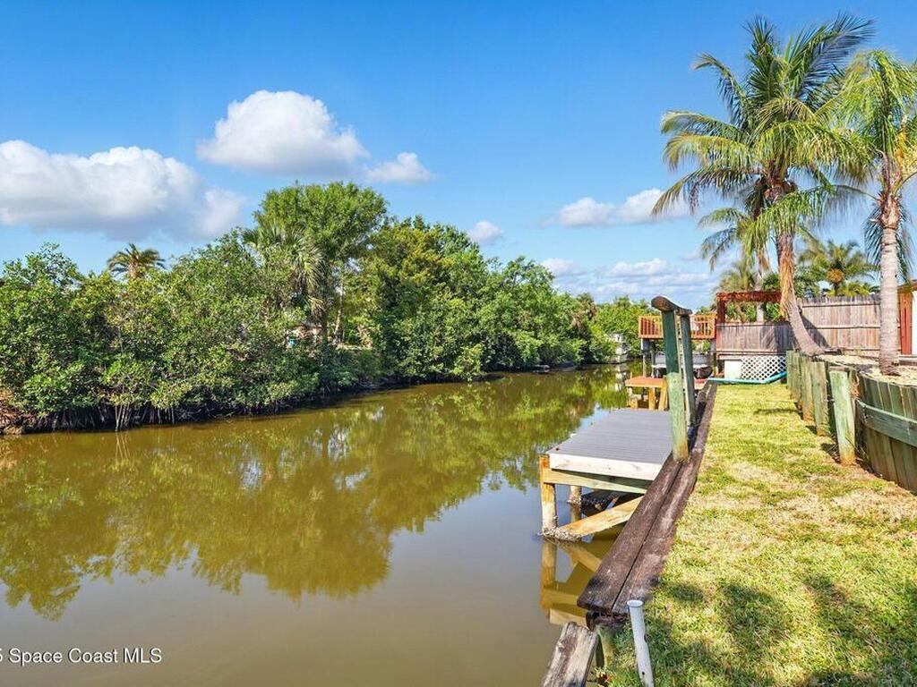 135 Richland Avenue, Merritt Island, FL 32953