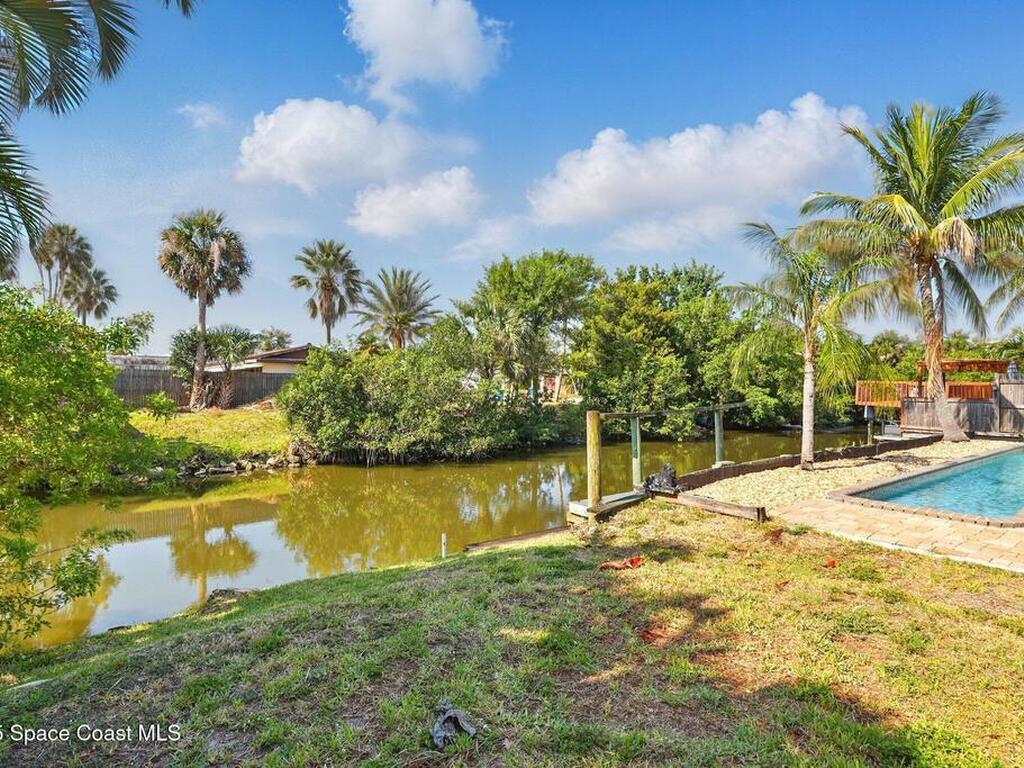 135 Richland Avenue, Merritt Island, FL 32953