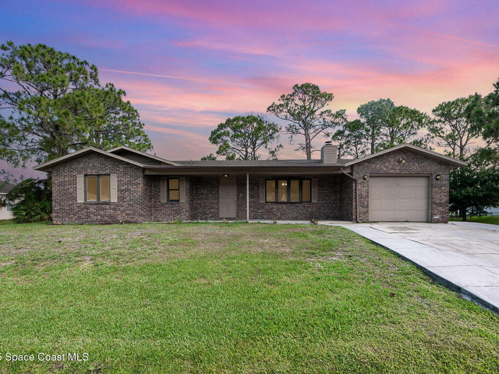 1535 Starboard Street, Palm Bay, FL 32907