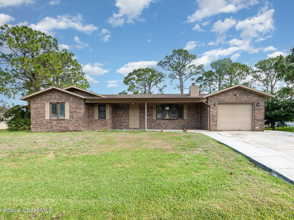 1535 Starboard Street, Palm Bay, FL 32907