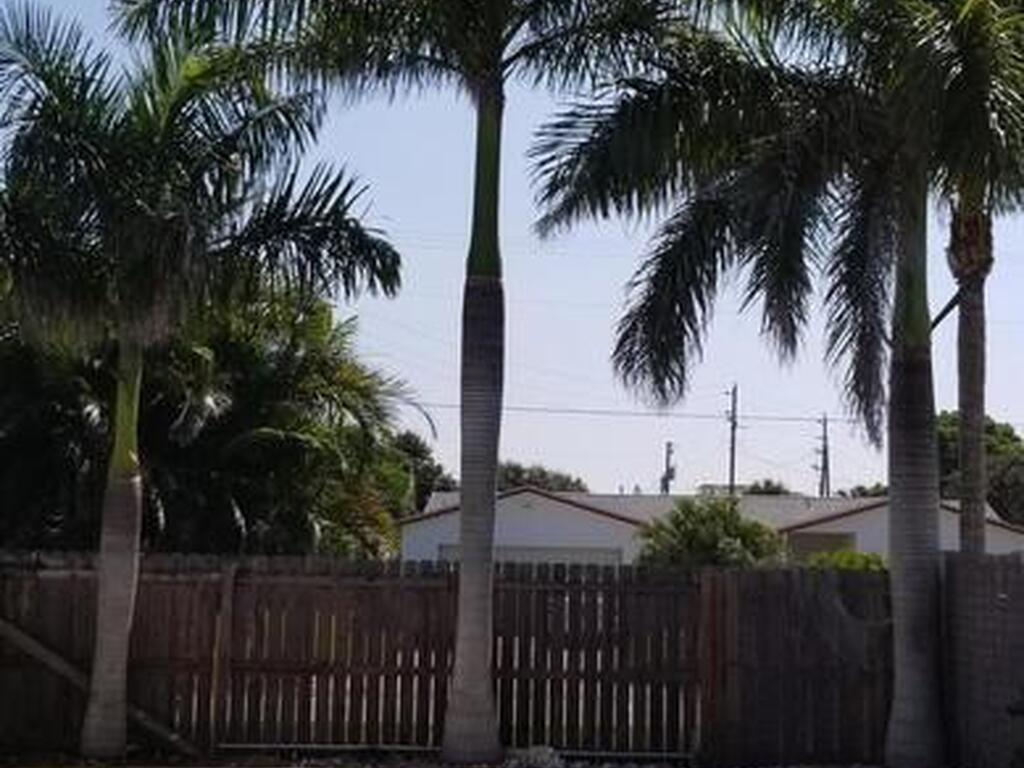 1101 Sioux Drive, Indian Harbour Beach, FL 32937