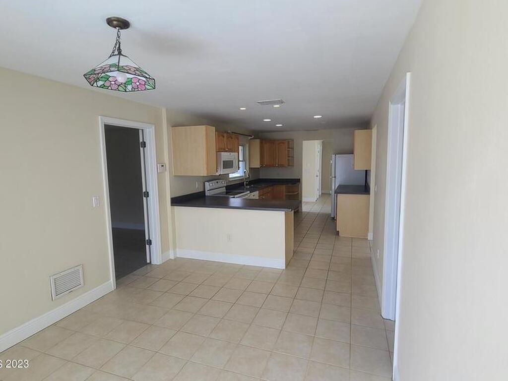 1101 Sioux Drive, Indian Harbour Beach, FL 32937