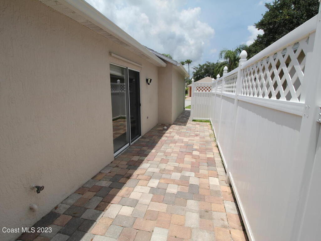 2729 Maderia Circle, Melbourne, FL 32935